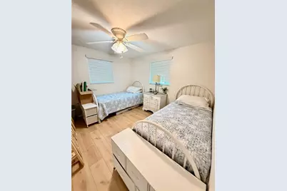 1322 N Pinellas Avenue, Tarpon Springs, FL 34689 - Photo 15