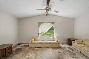 18255 Lake Lindsey Rd, Brooksville, FL 34601 - Photo 9