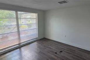 7611 Embassy Blvd, Port Richey, FL 34668 - Photo 17