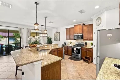 4508 Grand Lakeside Drive E, Palm Harbor, FL 34684 - Photo 5