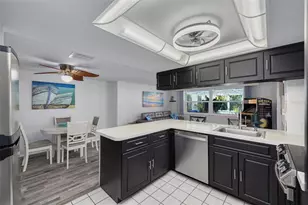 7239 Vienna Ln, Port Richey, FL 34668 - Photo 13