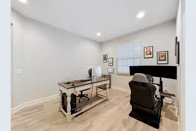 1930 Deep Creek Drive, Lakeland, FL 33810 - Photo 11