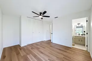 10819 Los Santos Dr, Port Richey, FL 34668 - Photo 11