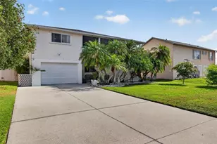 7611 Mako Dr, Hudson, FL 34667 - Photo 15