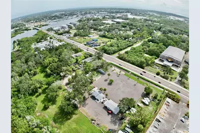 1322 N Pinellas Avenue, Tarpon Springs, FL 34689 - Photo 17