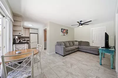 1403 Garden Avenue, Tarpon Springs, FL 34689 - Photo 29