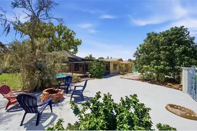 1403 Garden Avenue, Tarpon Springs, FL 34689 - Photo 41
