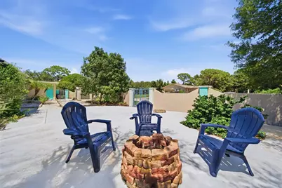 1403 Garden Avenue, Tarpon Springs, FL 34689 - Photo 5