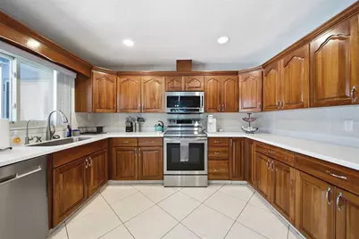 1403 Garden Avenue, Tarpon Springs, FL 34689 - Photo 15