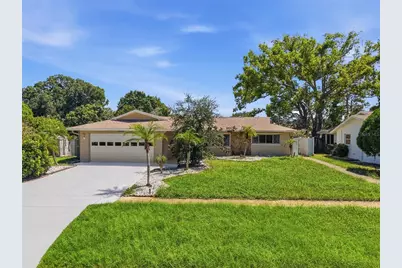 1403 Garden Avenue, Tarpon Springs, FL 34689 - Photo 1