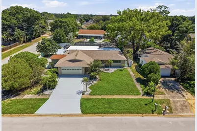 1403 Garden Avenue, Tarpon Springs, FL 34689 - Photo 43