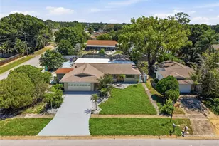 1403 Garden Ave, Tarpon Springs, FL 34689 - Photo 43