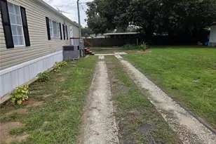 16127 Narrow St, Brooksville, FL 34604 - Photo 3