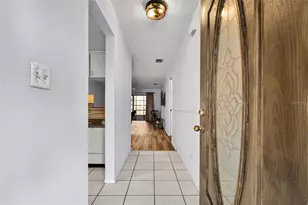 2008 Sunset Grove Ln, Clearwater, FL 33765 - Photo 3
