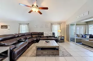 11627 Leda Ln, New Port Richey, FL 34654 - Photo 9
