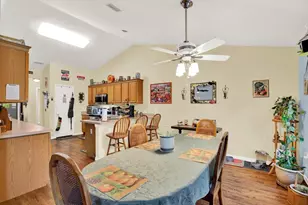 9086 Manchester St, Spring Hill, FL 34606 - Photo 11