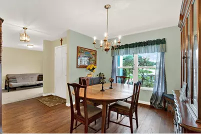 9086 Manchester Street, Spring Hill, FL 34606 - Photo 17