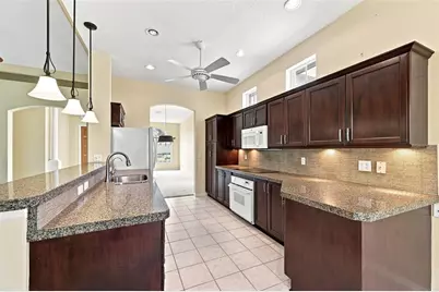 9303 Alcott Way, Trinity, FL 34655 - Photo 7