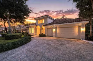 2967 Grey Oaks Blvd, Tarpon Springs, FL 34688 - Photo 5