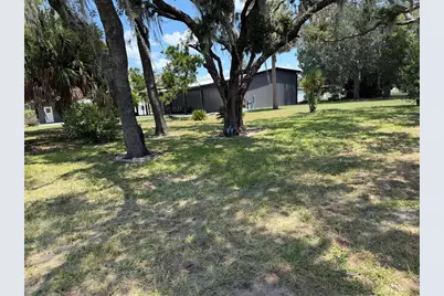 8253 Highpoint Boulevard, Brooksville, FL 34613 - Photo 25