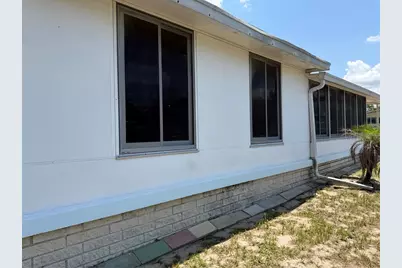 8253 Highpoint Boulevard, Brooksville, FL 34613 - Photo 23