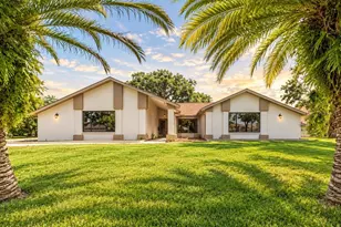 9429 Cobbler Ct, Weeki Wachee, FL 34613 - Photo 1