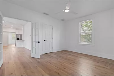 136 N Ring Avenue, Tarpon Springs, FL 34689 - Photo 11
