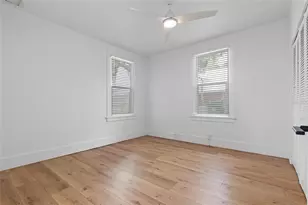 136 N Ring Ave, Tarpon Springs, FL 34689 - Photo 17