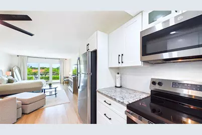 3789 46th Avenue S #204, Saint Petersburg, FL 33711 - Photo 15