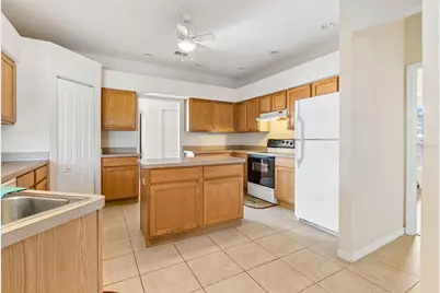 6228 Mariner Boulevard, Spring Hill, FL 34609 - Photo 9