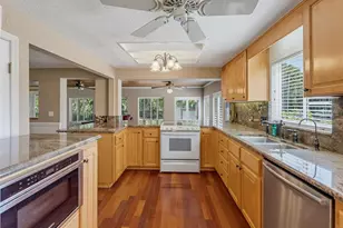 5415 Riverside Dr, Yankeetown, FL 34498 - Photo 31