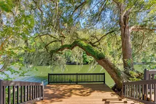 5415 Riverside Dr, Yankeetown, FL 34498 - Photo 9