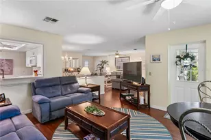 2328 Palm Springs Ct, Spring Hill, FL 34606 - Photo 23