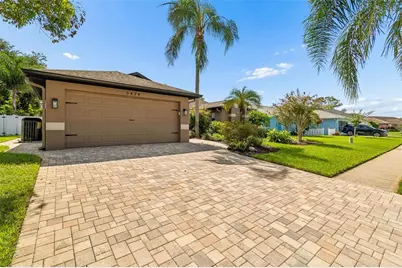 5424 Los Palos Drive, New Port Richey, FL 34655 - Photo 3