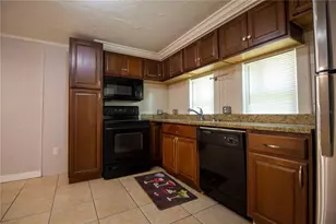 425 7th Ave NE, Largo, FL 33770 - Photo 3