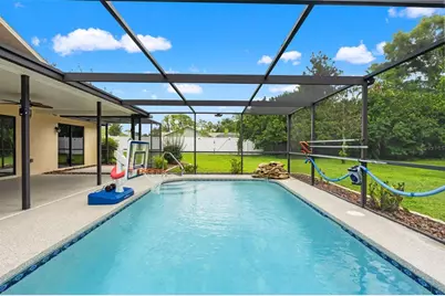 11201 Rainbow Woods Loop, Spring Hill, FL 34609 - Photo 17