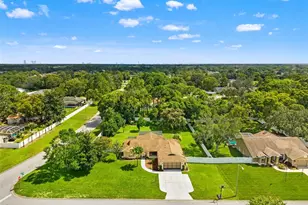 11201 Rainbow Woods Loop, Spring Hill, FL 34609 - Photo 53