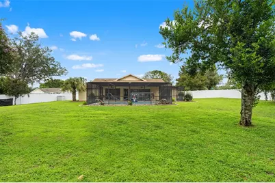 11201 Rainbow Woods Loop, Spring Hill, FL 34609 - Photo 21