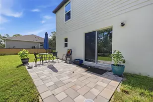 12145 Peregrine Falcon Ave, Weeki Wachee, FL 34614 - Photo 17