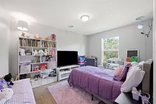 12145 Peregrine Falcon Ave, Weeki Wachee, FL 34614 - Photo 9