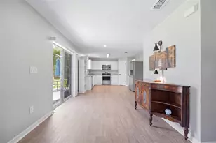 12145 Peregrine Falcon Ave, Weeki Wachee, FL 34614 - Photo 23