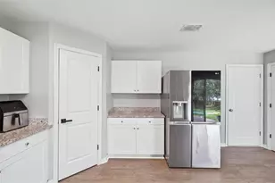 12145 Peregrine Falcon Ave, Weeki Wachee, FL 34614 - Photo 5