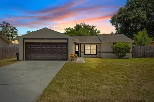 5102 Meadowlark Ln, New Port Richey, FL 34653 - Photo 1