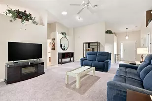 11090 Cherrywood Ct, Spring Hill, FL 34609 - Photo 13
