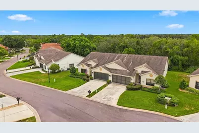 11090 Cherrywood Court, Spring Hill, FL 34609 - Photo 7