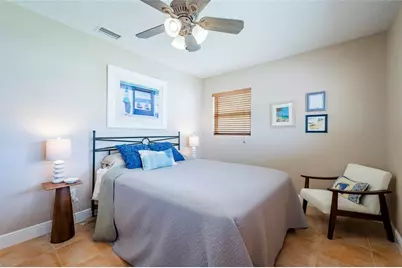 541 Crystal Drive, Madeira Beach, FL 33708 - Photo 13