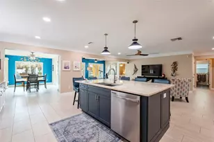 541 Crystal Dr, Madeira Beach, FL 33708 - Photo 13