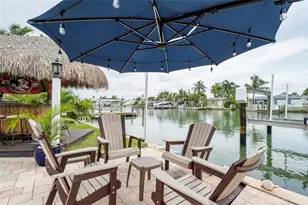 541 Crystal Dr, Madeira Beach, FL 33708 - Photo 35