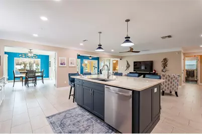 541 Crystal Drive, Madeira Beach, FL 33708 - Photo 17