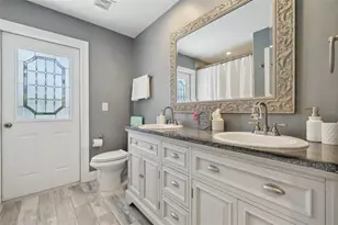 954 Cobblestone Ln, Tarpon Springs, FL 34688 - Photo 57